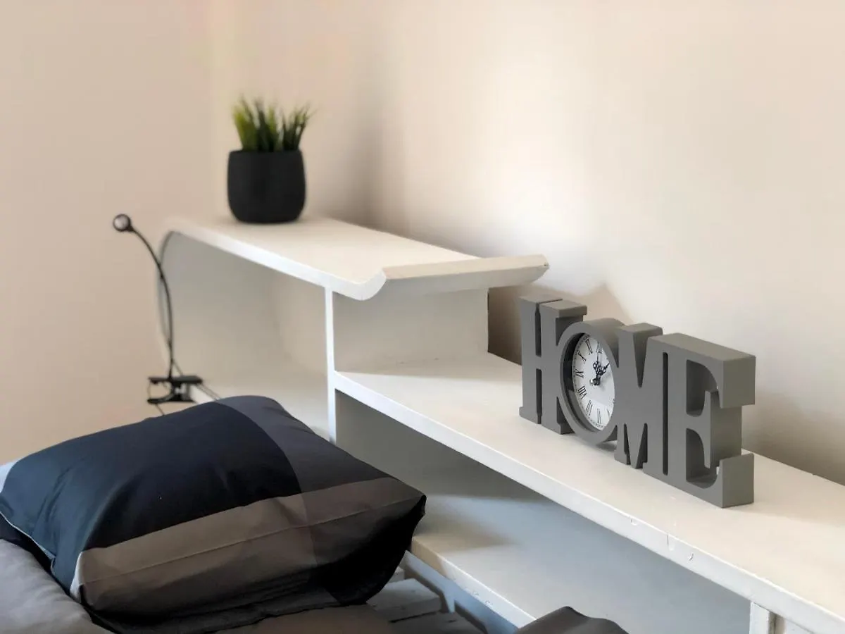 Spacious Modern Vintage Flat In The Heart Of Sofia 0*,